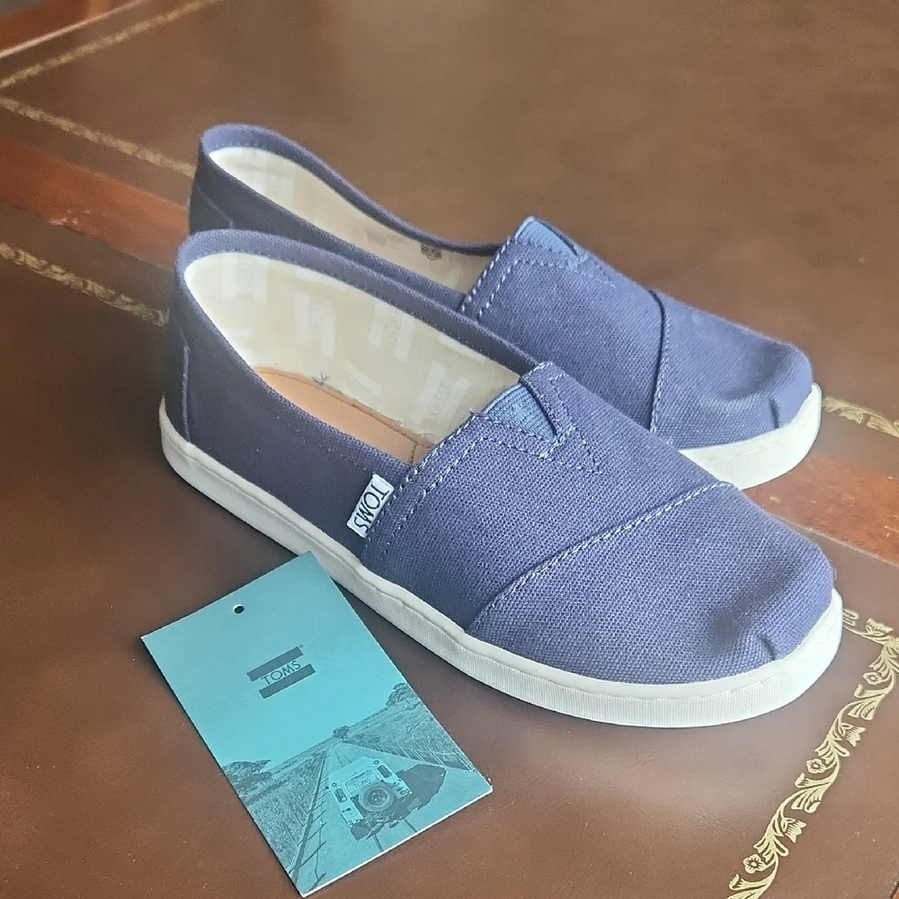 TOMS Women's Canvas Slip-On Moccasins — Navy Blue